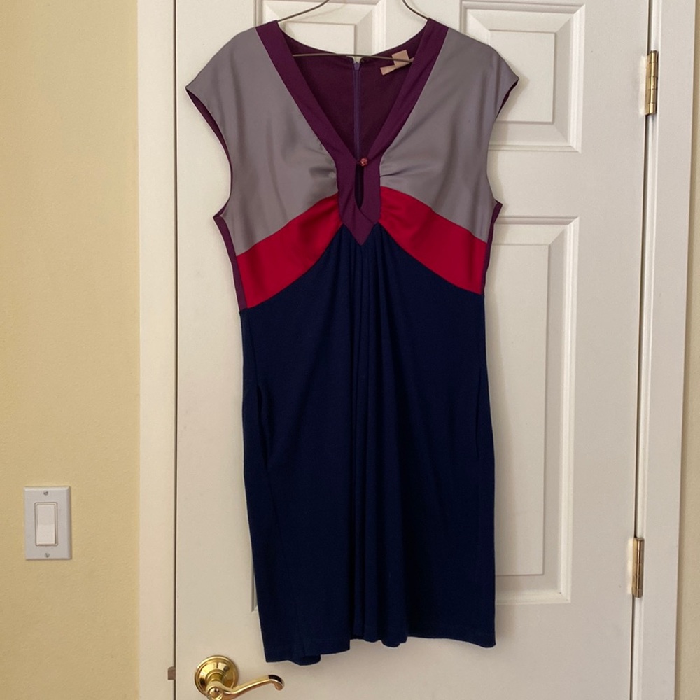 HYPE keyhole color blocked spring dress